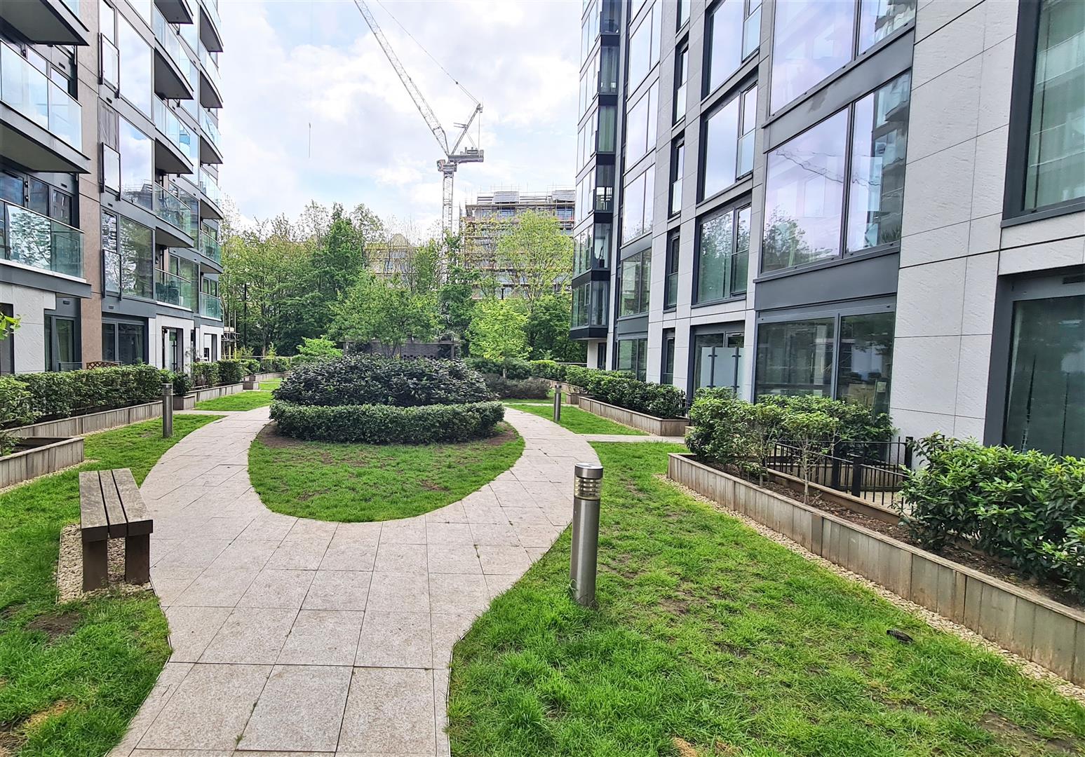 Kingfisher Heights, Tottenham, N17. Homelink Lettings & Estates